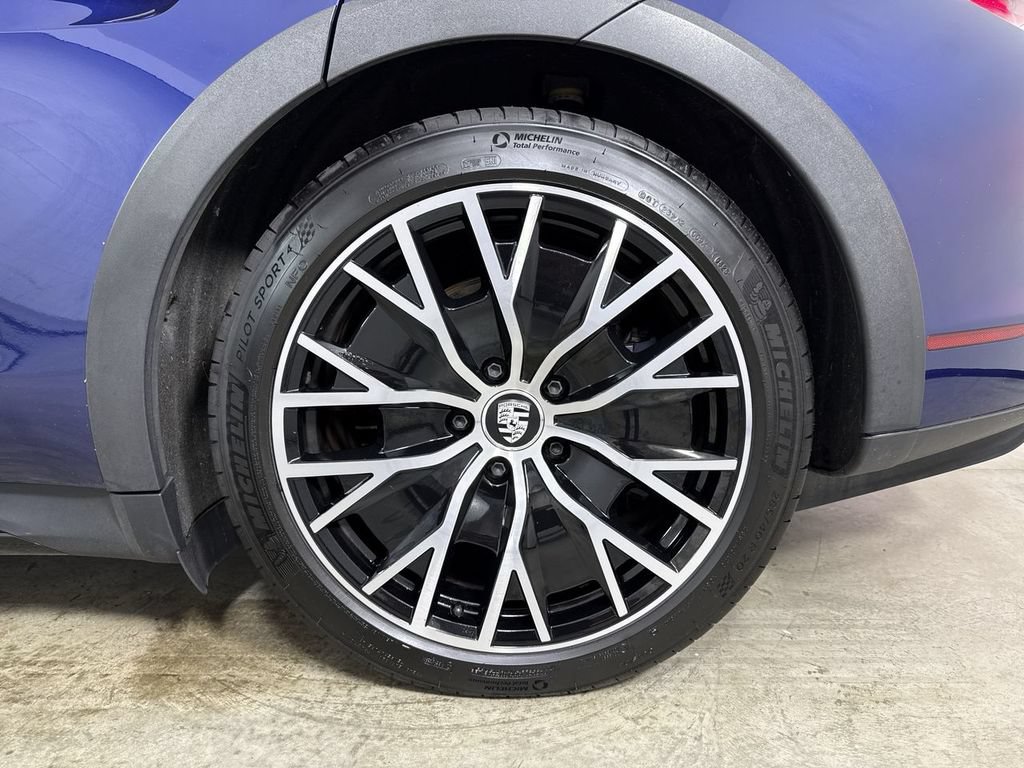Certified 2023 Porsche Taycan 4 Cross Turismo AWD/4WD image 14
