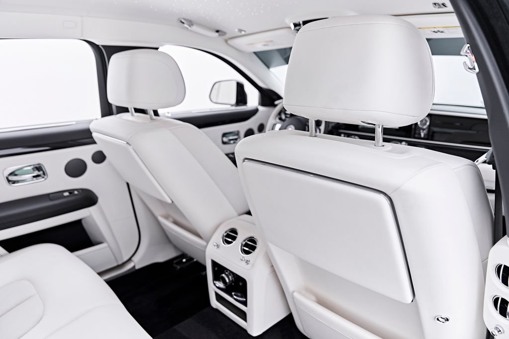 Used 2026 Rolls-Royce Ghost AWD/4WD image 69