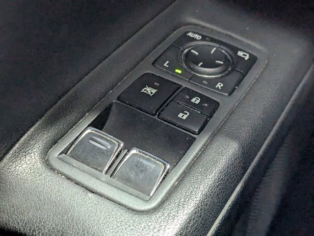 Used 2020 Lexus LC 500 Coupe w/ Touring Package image 17