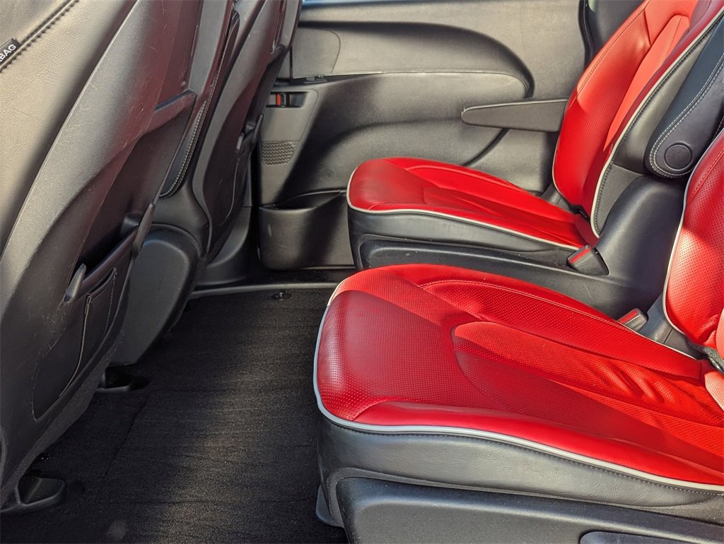 Used 2020 Chrysler Pacifica Limited w/ Quick Oder Package 2EV RED-S image 21