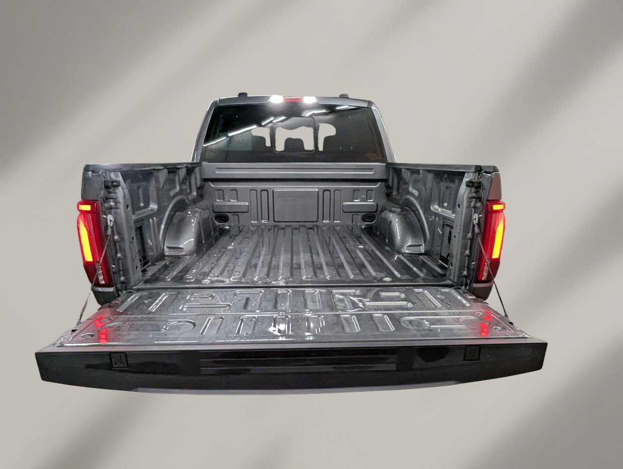 Used 2024 Ford F150 Lariat w/ Tow/Haul Package image 30