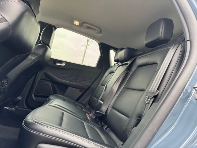 Certified 2025 Ford Escape Platinum AWD/4WD image 11