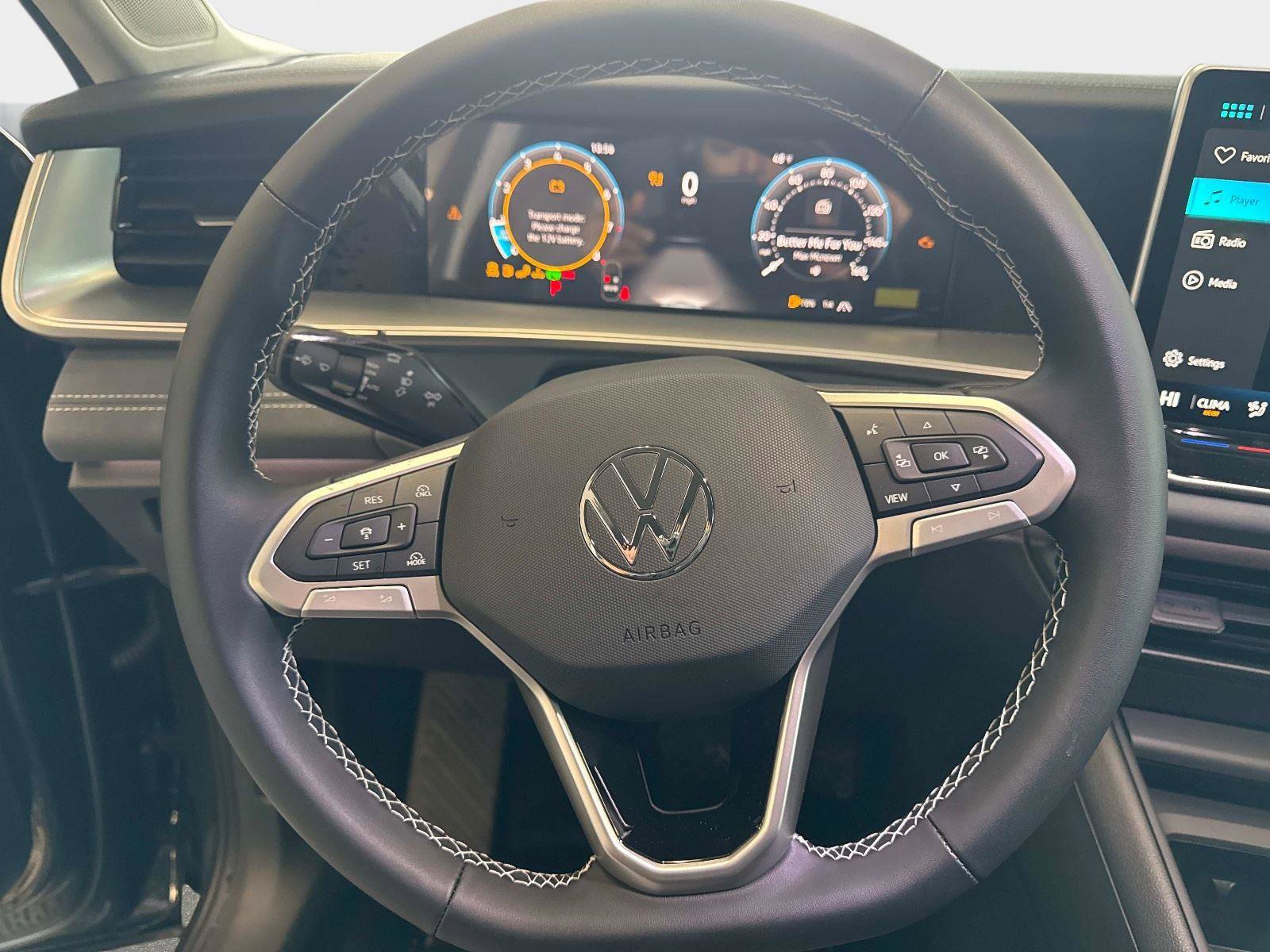 New 2026 Volkswagen Tiguan SE image 19