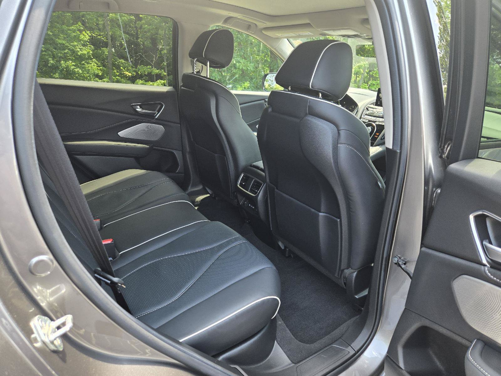 Used 2025 Acura RDX w/ Advance Package AWD/4WD image 30