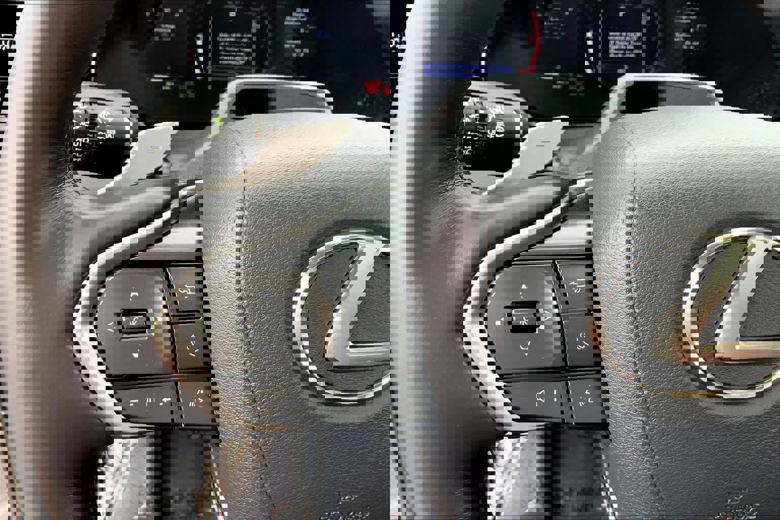 Certified 2025 Lexus TX 350 AWD w/ Technology Package image 24