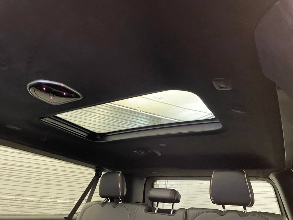 New 2026 Jeep Grand Wagoneer L Summit AWD/4WD image 28