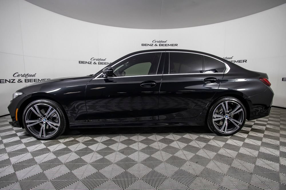 Used 2024 BMW 330i Sedan w/ Convenience Package RWD image 10