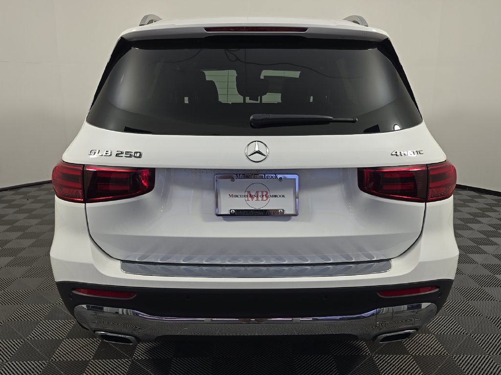 New 2026 Mercedes-Benz GLB 250 4MATIC image 6