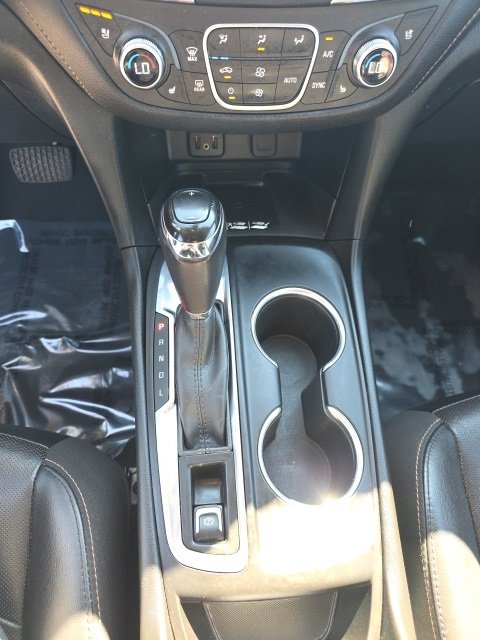 Used 2018 Chevrolet Equinox Premier image 22