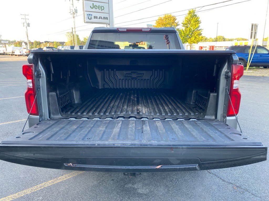 Used 2022 Chevrolet Silverado 1500 LT Trail Boss image 24