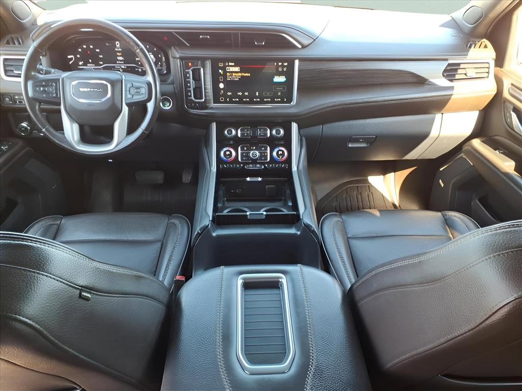 Used 2022 GMC Yukon XL Denali image 24