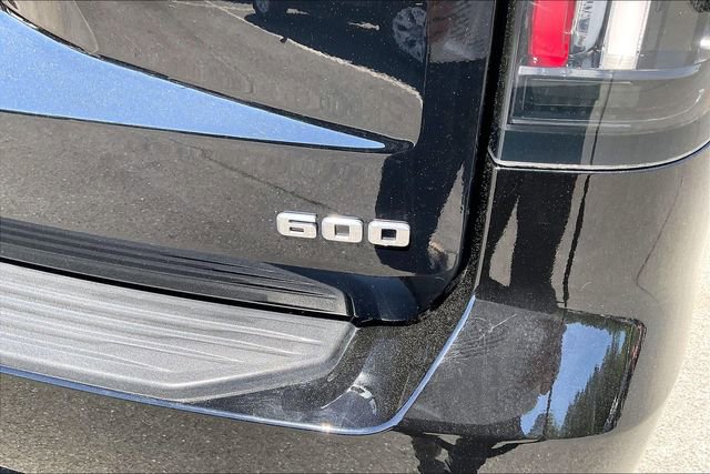Used 2024 Cadillac Escalade Premium Luxury Platinum image 24