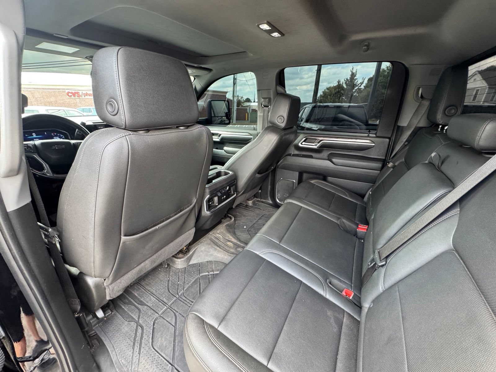 Used 2024 Chevrolet Silverado 2500 LTZ w/ LTZ Plus Package AWD/4WD image 31