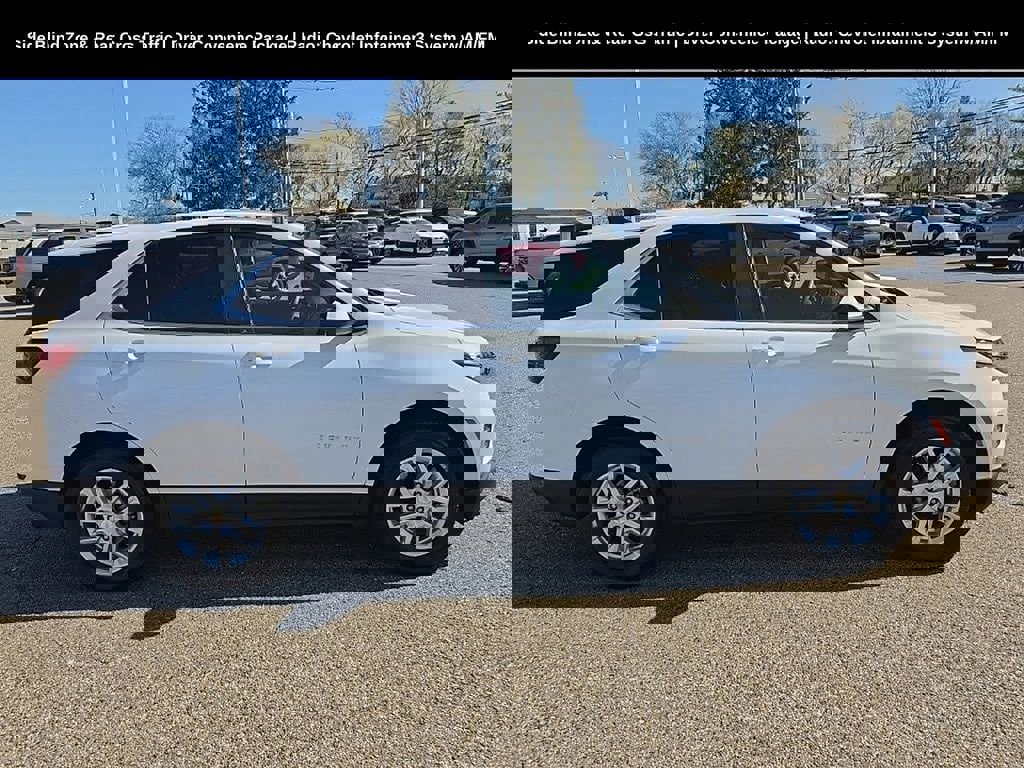 Used 2023 Chevrolet Equinox LT image 2