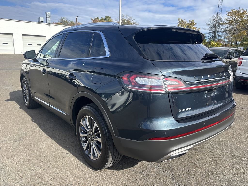 Certified 2022 Lincoln Nautilus Reserve w/ Luxury Package image 3