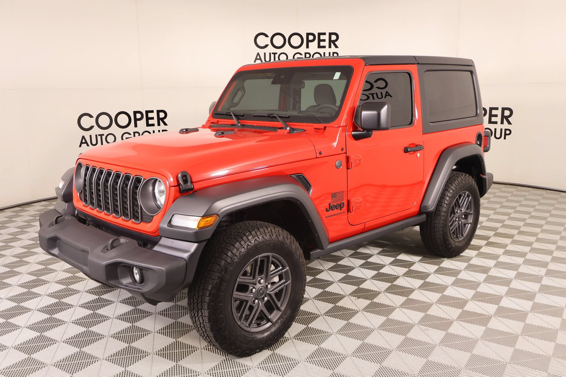 Used 2025 Jeep Wrangler Sport AWD/4WD image 10