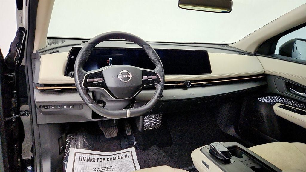 Used 2024 Nissan Ariya AWD image 12