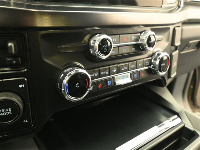 New 2026 Ford F250 Lariat w/ FX4 Off-Road Package image 18