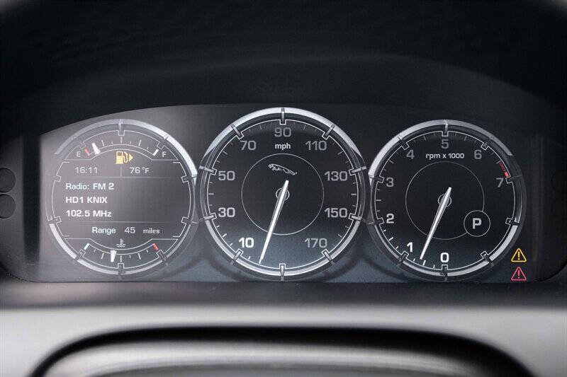 Used 2011 Jaguar XJ L RWD image 13