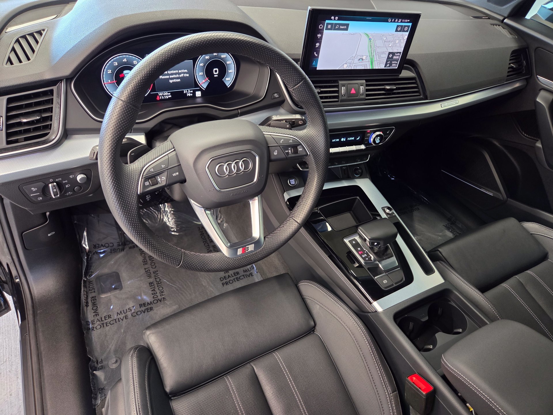 Used 2025 Audi Q5 Prestige w/ Prestige Package AWD/4WD image 4