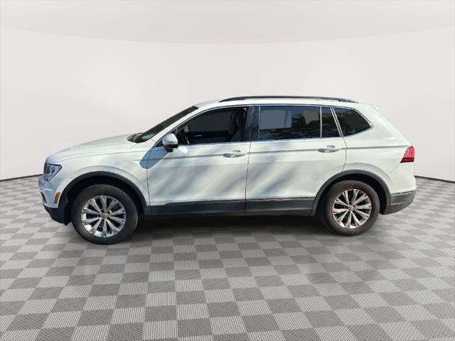 Used 2018 Volkswagen Tiguan SE AWD/4WD image 6