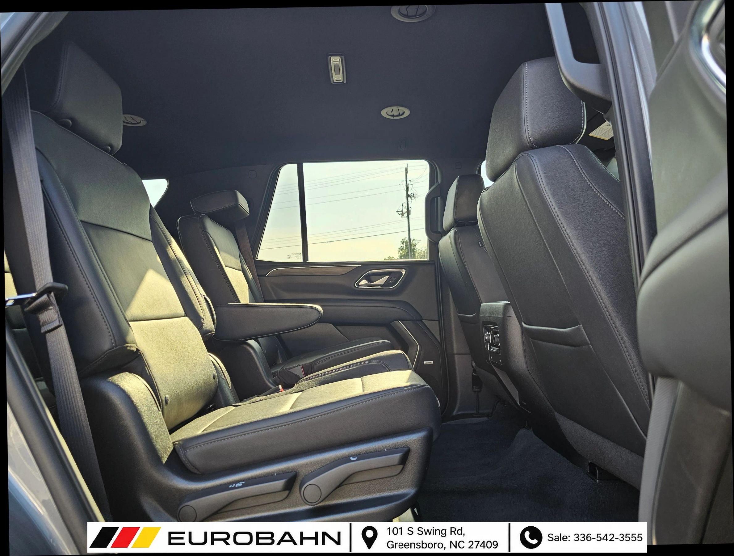 Used 2022 Chevrolet Tahoe Z71 w/ Z71 Off-Road Package AWD/4WD image 30