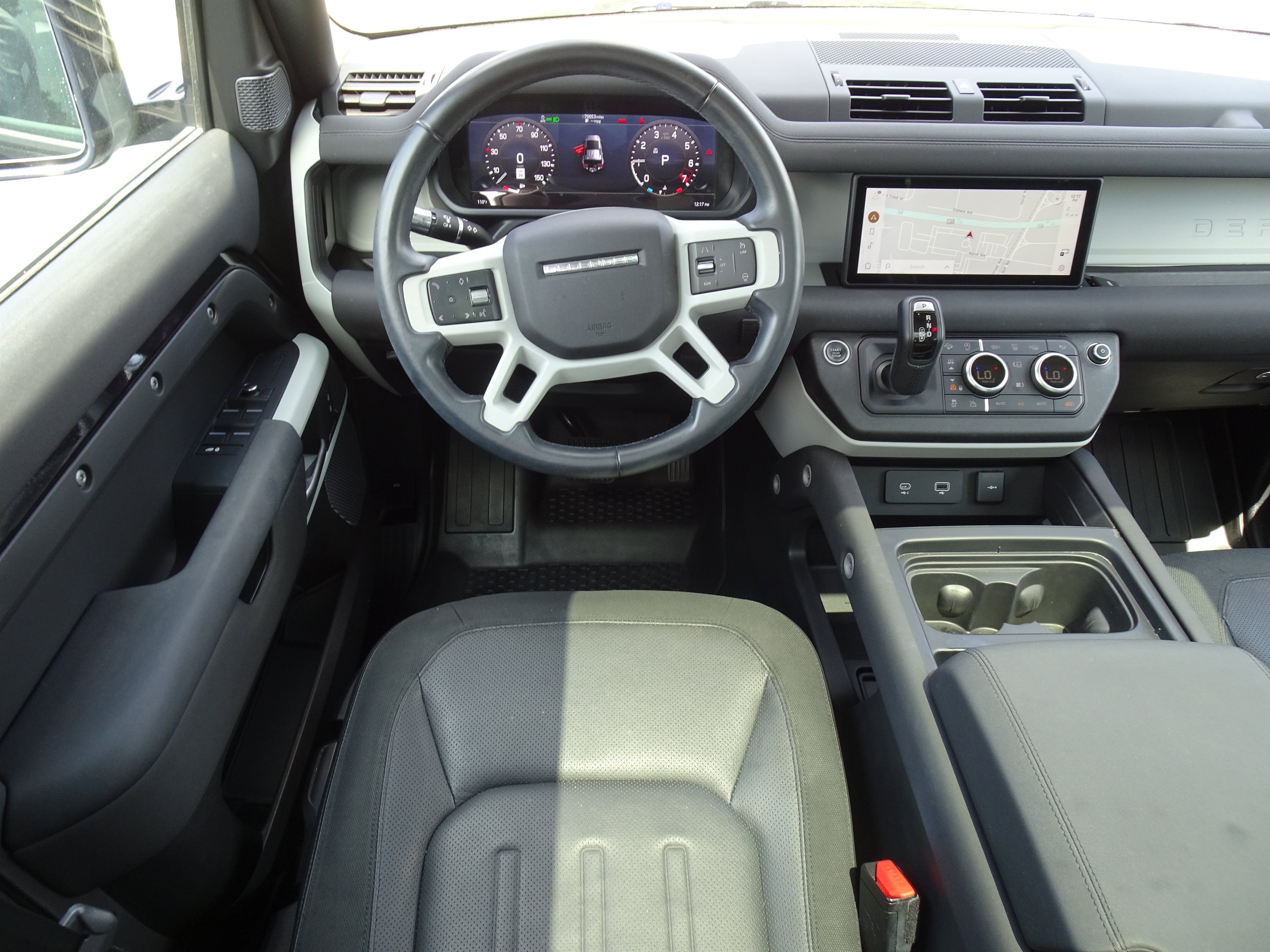 Used 2021 Land Rover Defender 110 S AWD/4WD image 16