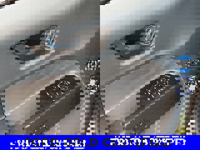 Certified 2025 Ford Maverick Lariat w/ Black Appearance Package image 13