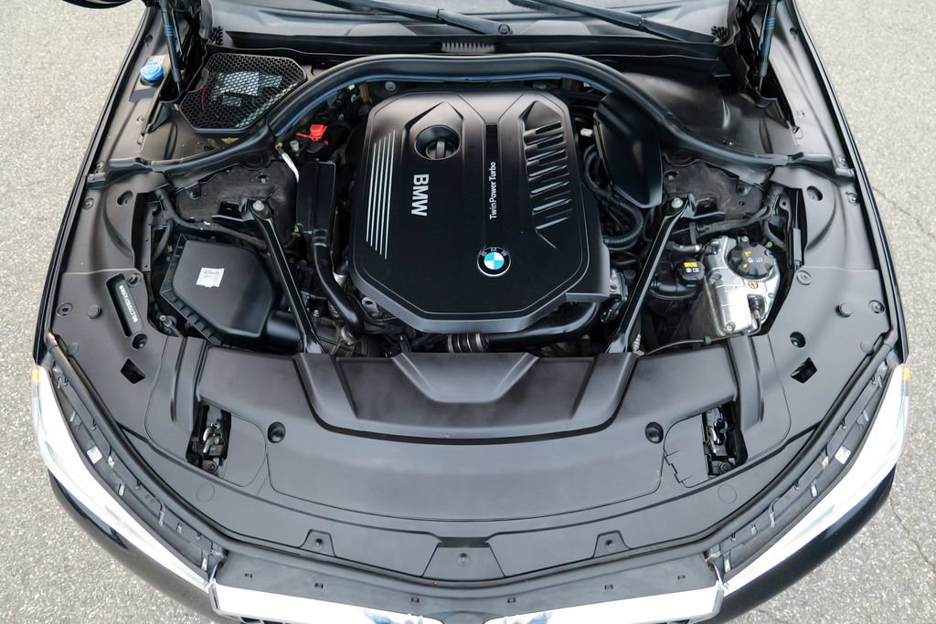Used 2018 BMW 740i xDrive AWD/4WD image 59