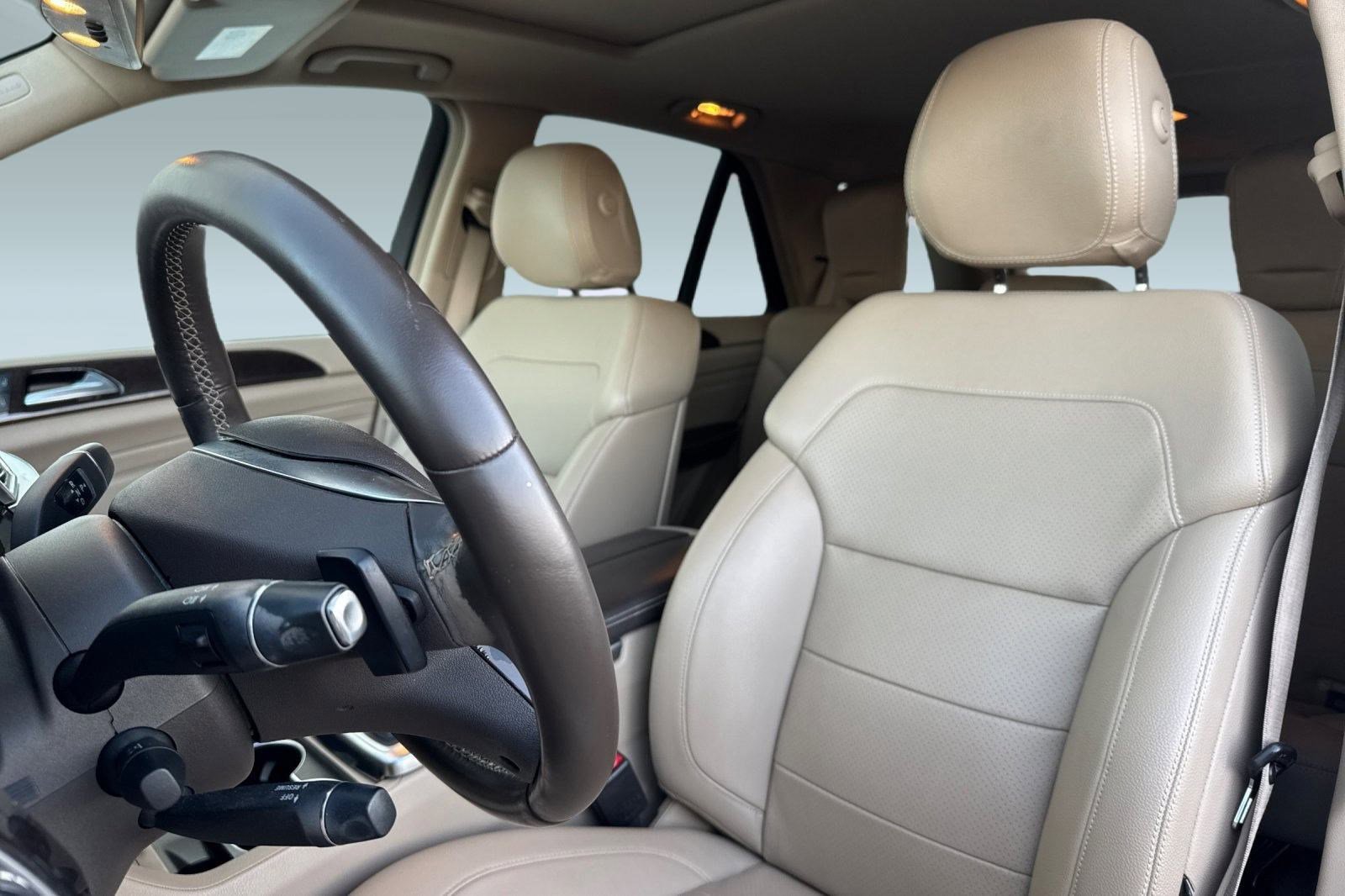 Used 2015 Mercedes-Benz ML 350 2WD image 23