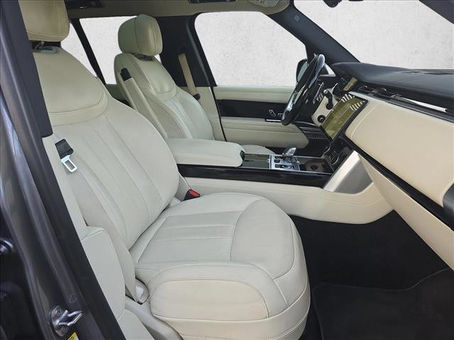 Certified 2023 Land Rover Range Rover SE image 10