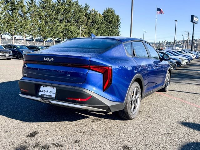 New 2025 Kia K4 LXS image 8