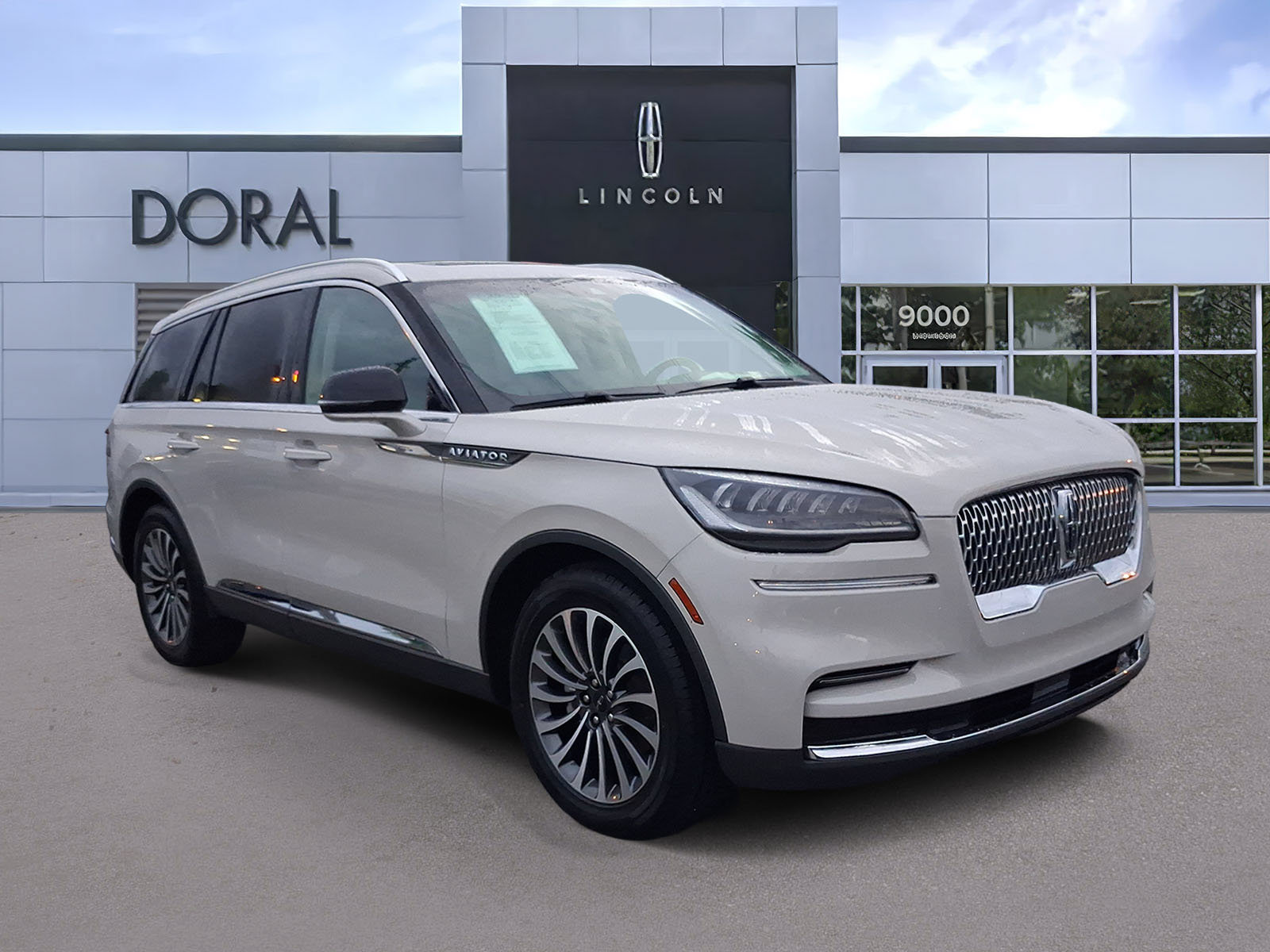 Used 2024 Lincoln Aviator 2WD w/ Premium Package