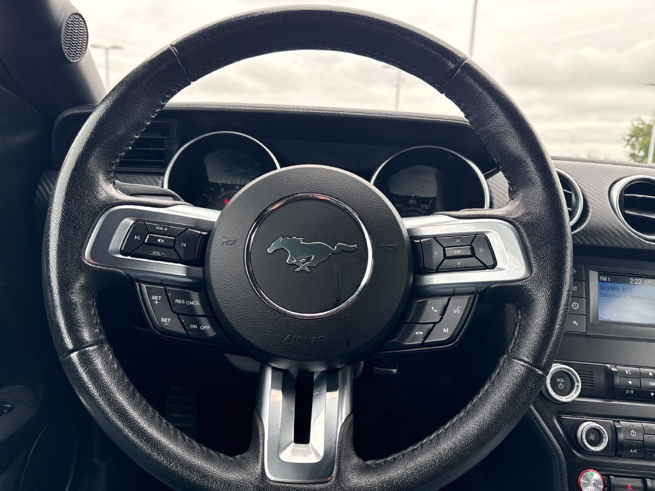 Used 2022 Ford Mustang Convertible RWD image 16