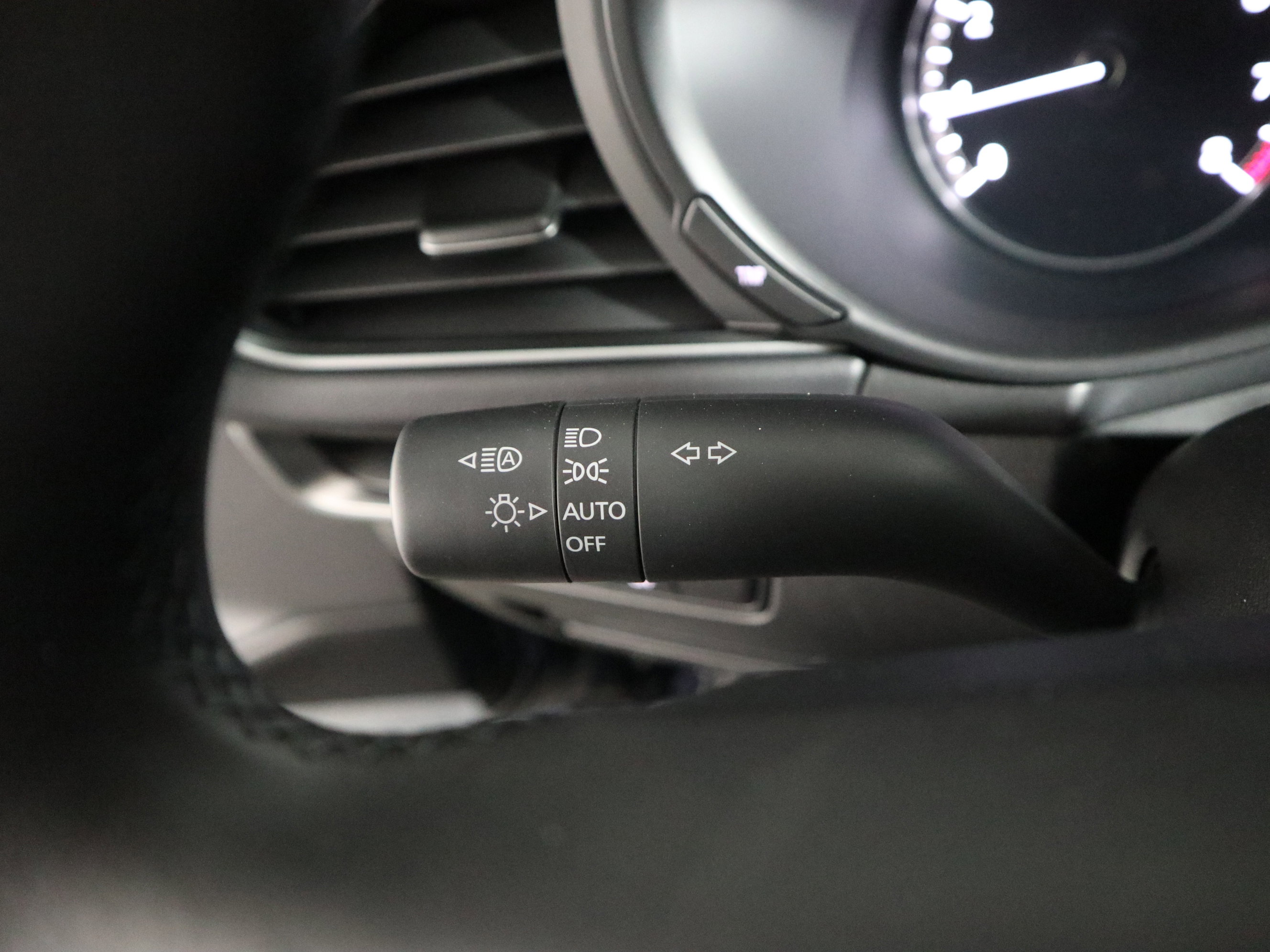 New 2026 MAZDA MAZDA3 2.5 S Sedan w/ Preferred Pkg image 22