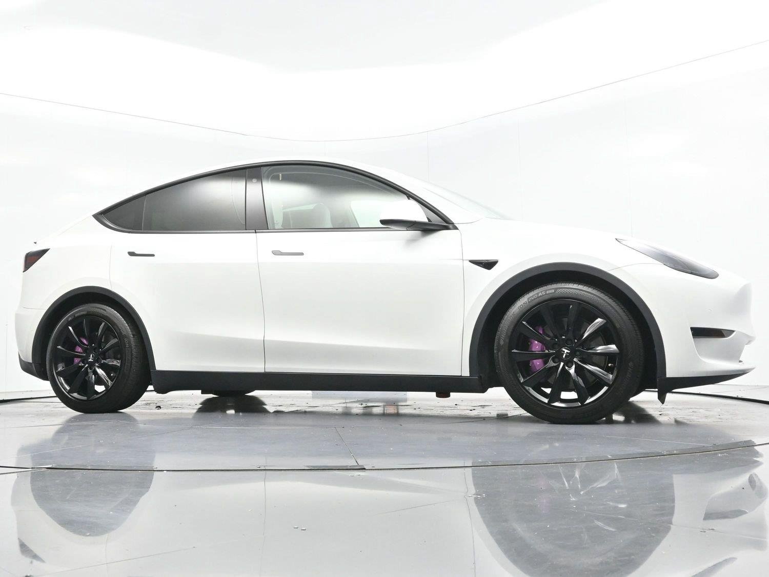 Used 2020 Tesla Model Y Performance AWD/4WD image 40