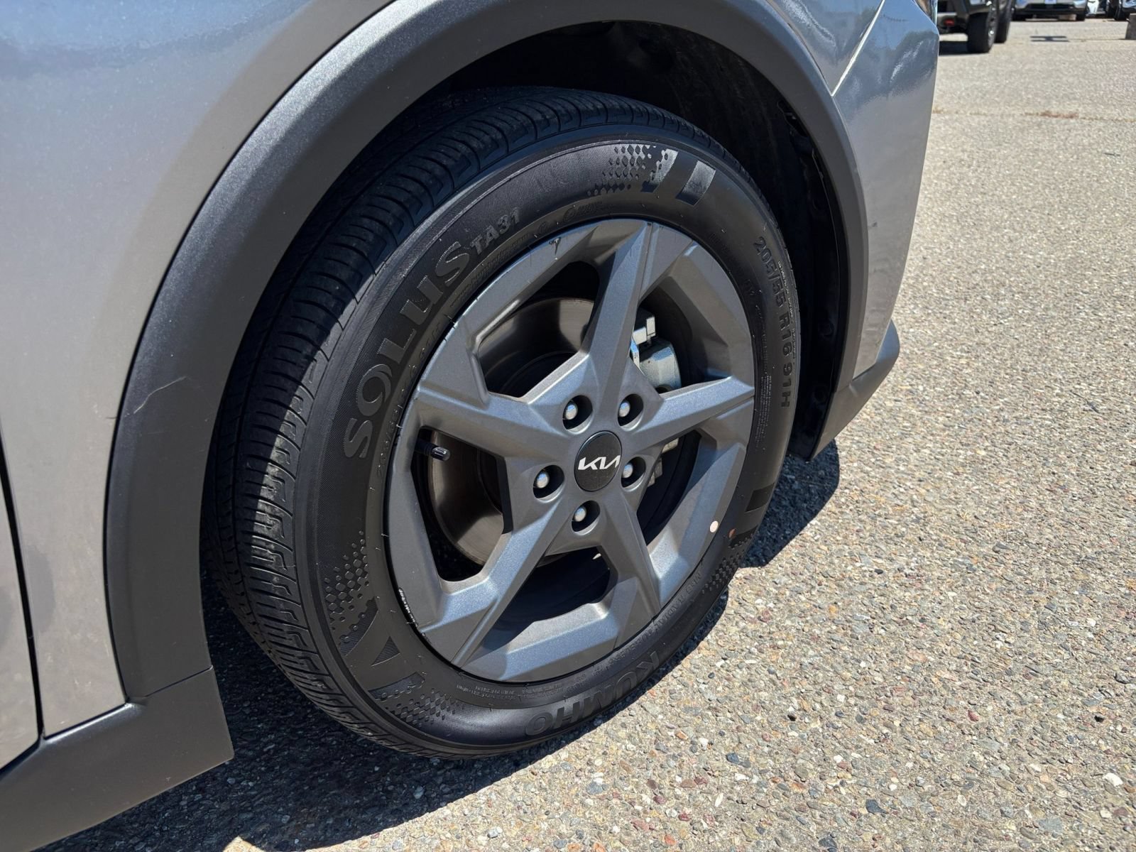 Used 2025 Kia K4 FWD image 30