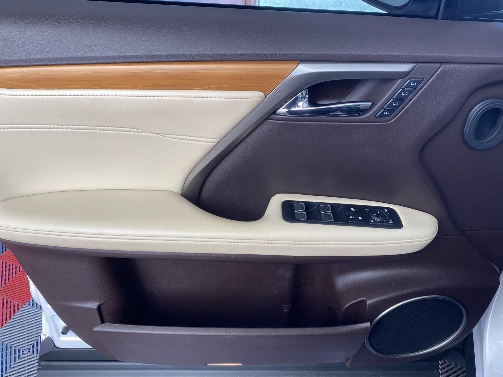 Used 2019 Lexus RX 350 AWD w/ Navigation Package image 20