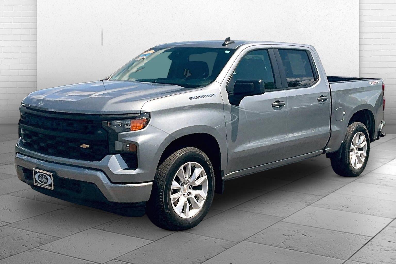 Used 2023 Chevrolet Silverado 1500 Custom AWD/4WD image 13