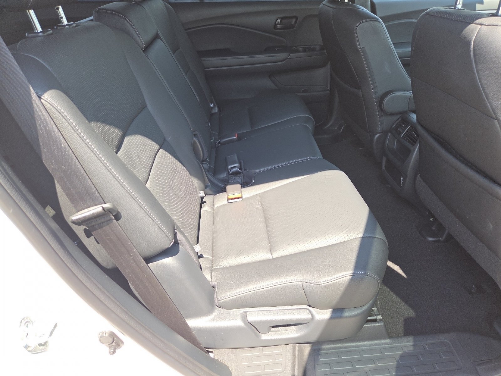 Used 2023 Honda Passport EX-L image 22