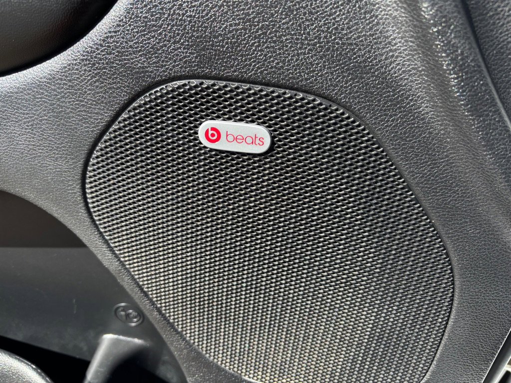 Used 2016 Dodge Durango Limited w/ Premium Group image 17