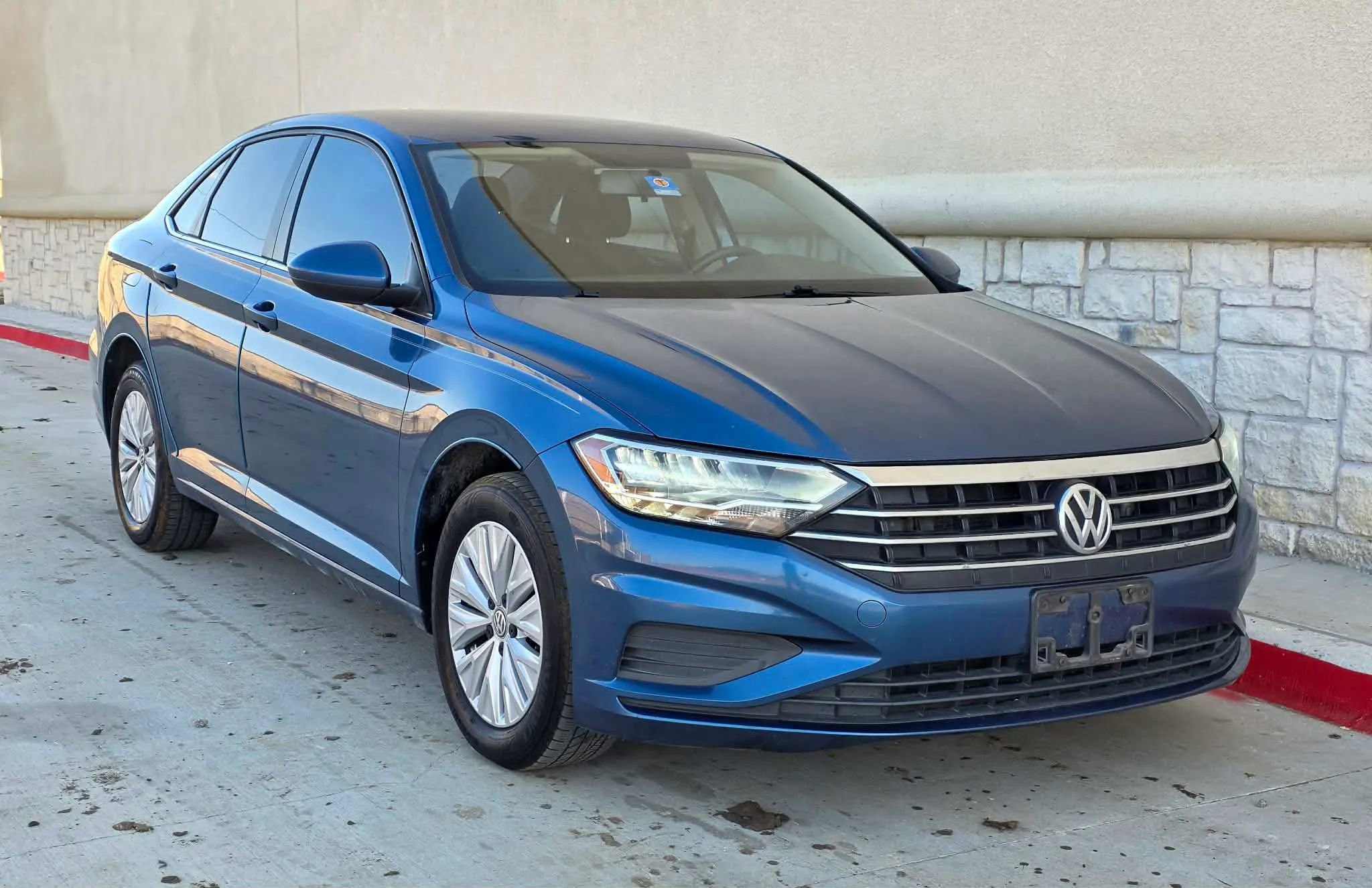 Used 2019 Volkswagen Jetta S image 1