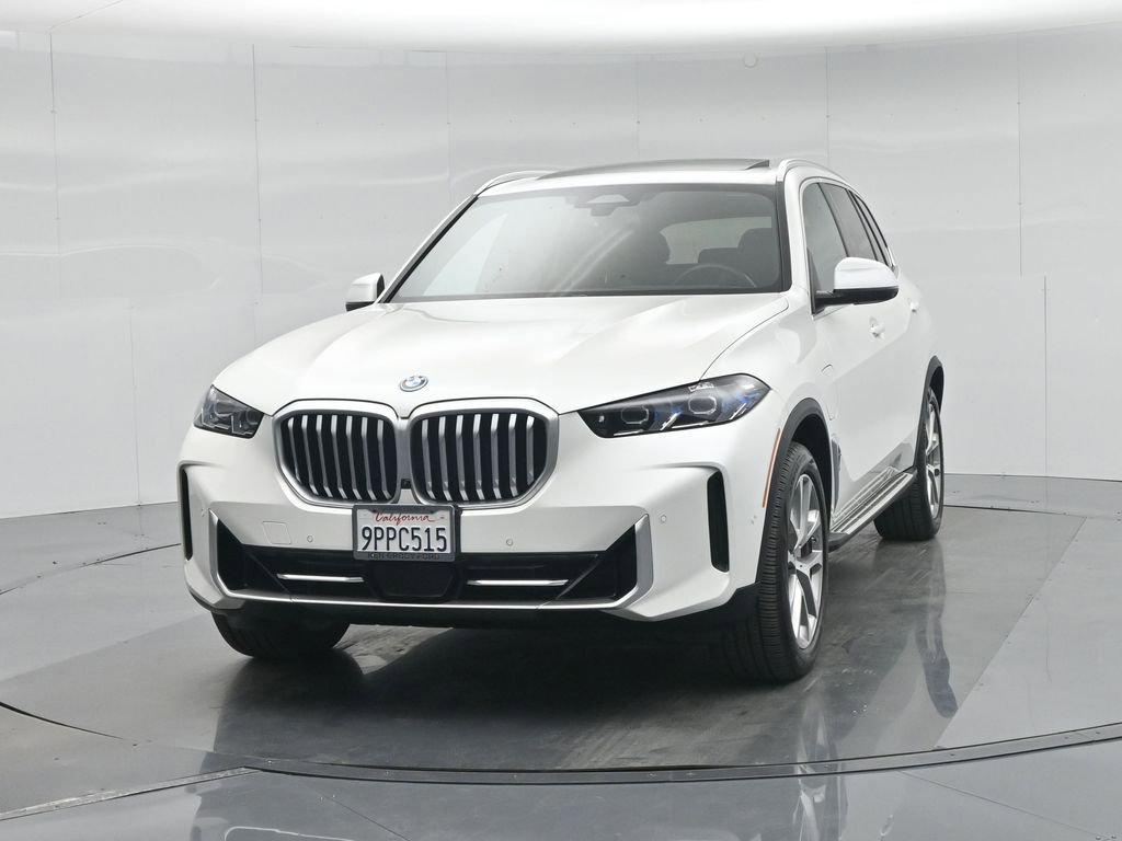 Used 2025 BMW X5 xDrive50e image 59
