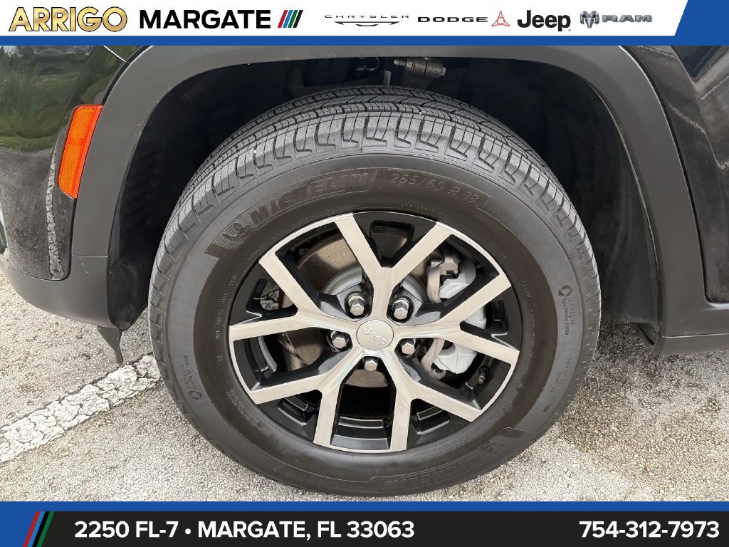 Certified 2025 Jeep Grand Cherokee Limited RWD image 18