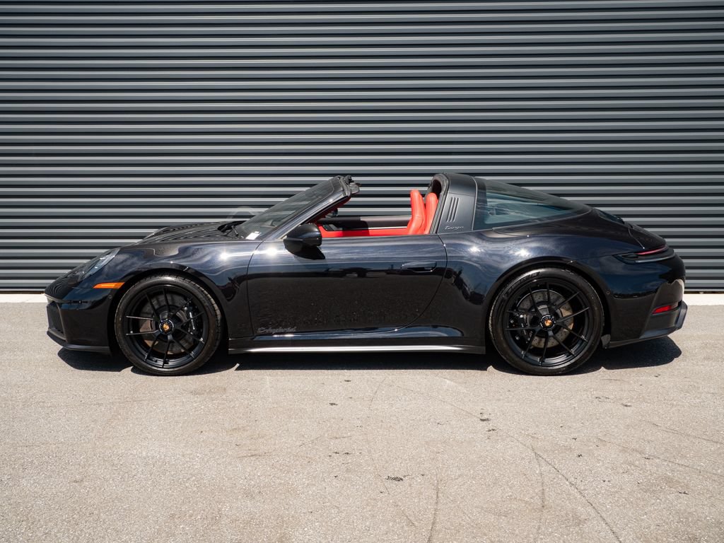 Certified 2026 Porsche 911 Targa 4 GTS AWD/4WD image 2