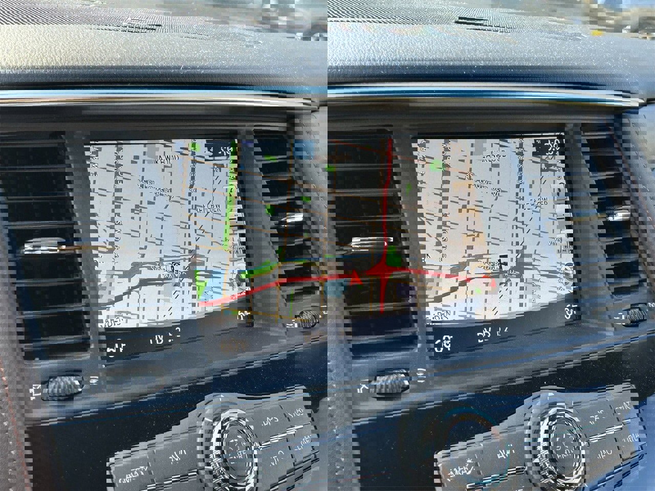 Used 2020 Nissan Armada Platinum w/ Platinum Reserve Package image 8