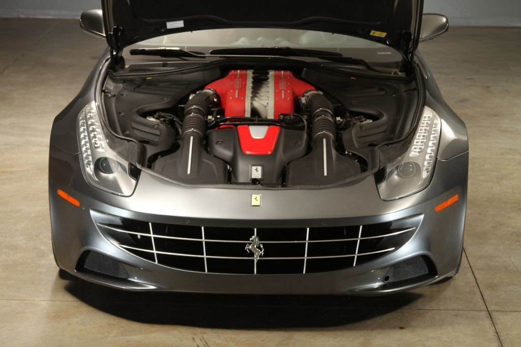 Used 2013 Ferrari FF image 20