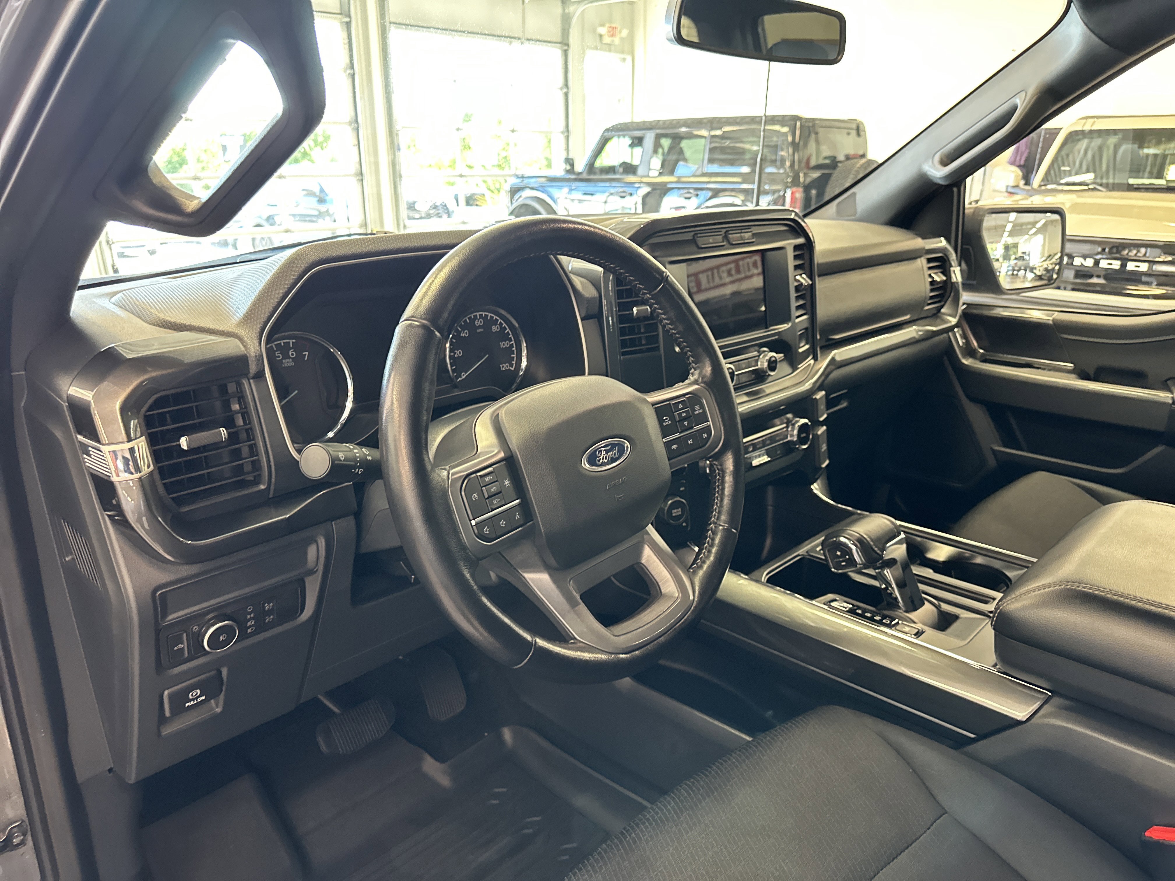 Certified 2022 Ford F150 XLT w/ Equipment Group 301A Mid image 25