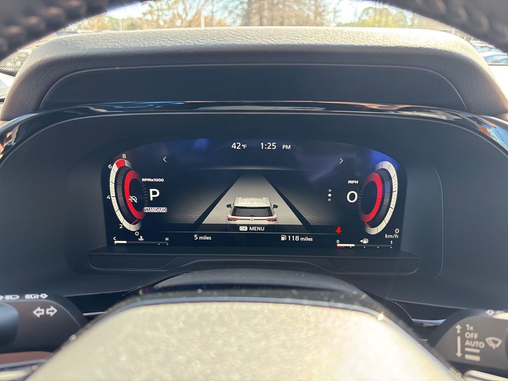 New 2026 Nissan Pathfinder Platinum w/ Cargo Package image 10