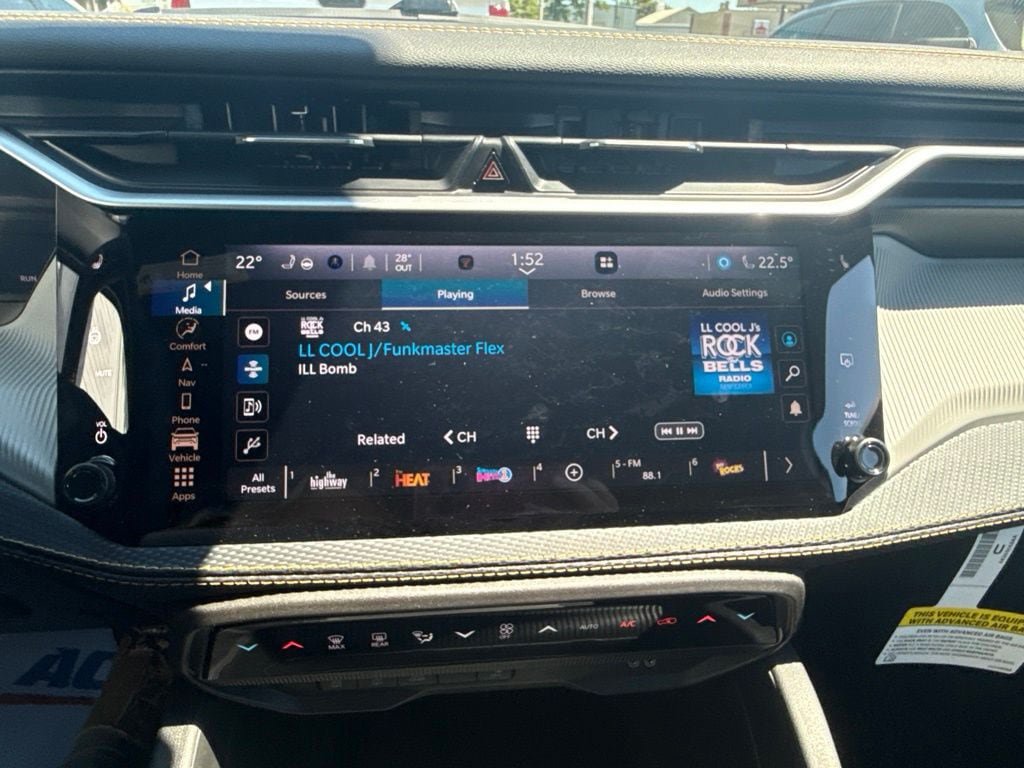New 2026 Jeep Cherokee Limited AWD/4WD image 26